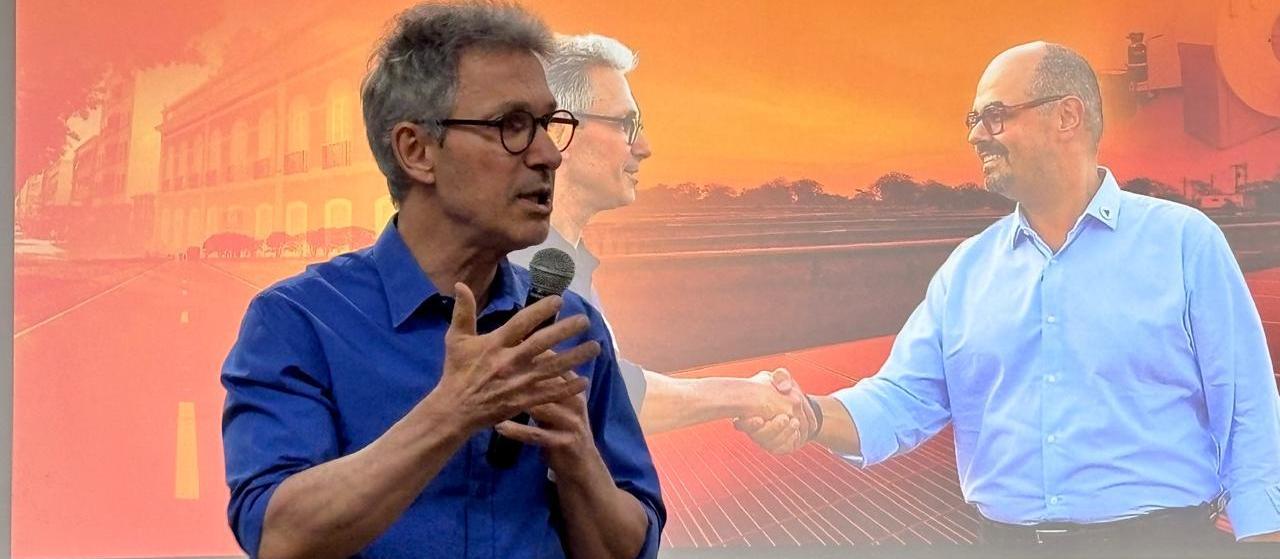 Governador de Minas Gerais Romeu Zema cumpre agenda no Parque de Exposições