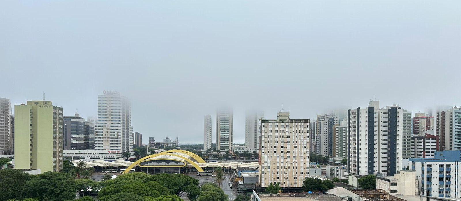 Previsão segue de chuva para esta terça-feira (10) em Maringá