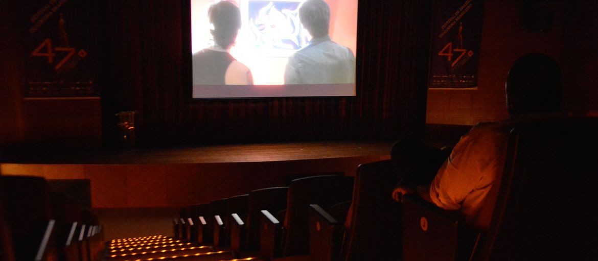 Rede de cinemas de Maringá vai entrar na Justiça para reabrir