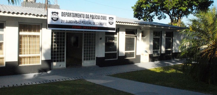 Quatro presos fogem e levam arma de agente da cadeia de Cianorte