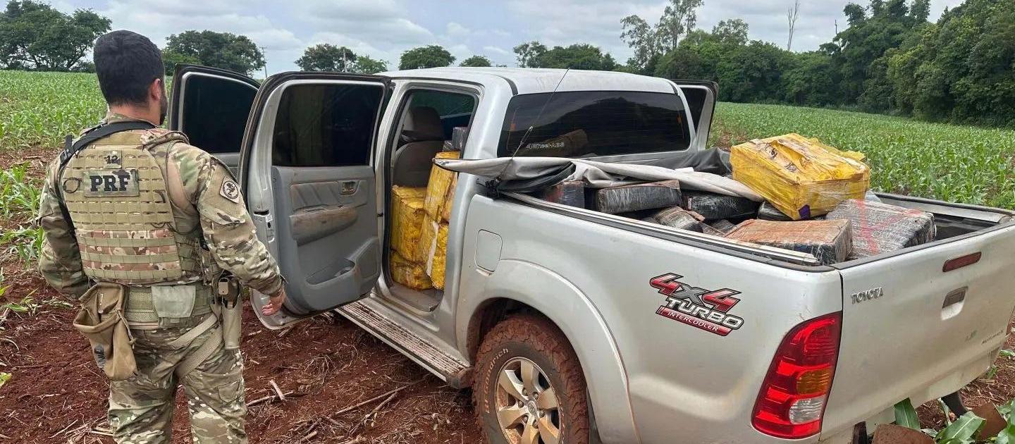 PRF apreende caminhonete carregada com mais de uma tonelada de maconha