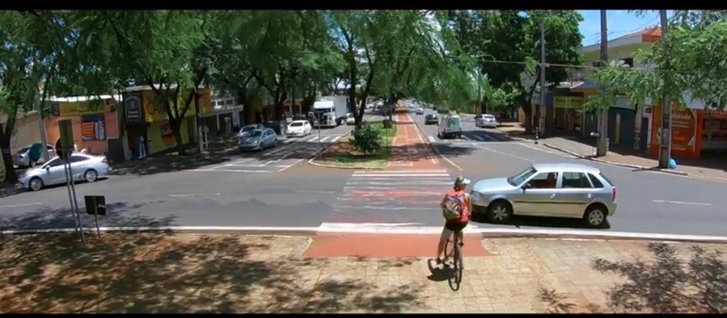 Bicicleta como meio de transporte é tema de documentário em Maringá