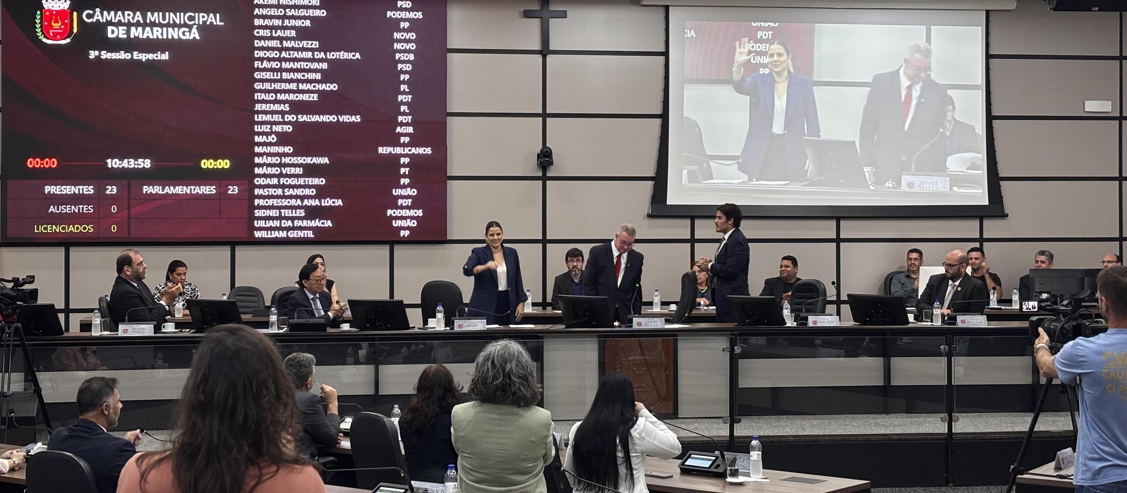 Com 18 dos 23 votos, Majô (PP) é eleita presidente da Câmara de Maringá