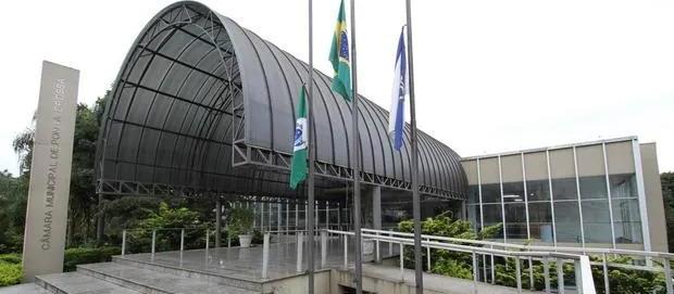 Câmara de Ponta Grossa aprova terceirização da merenda escolar