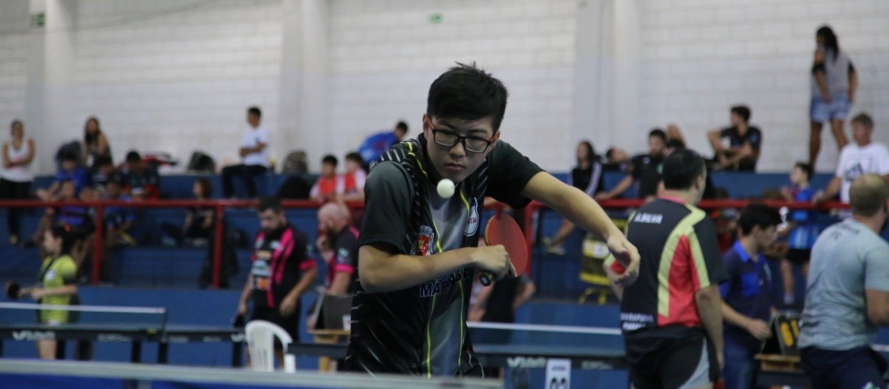 Equipe de tênis de mesa conquista 20 medalhas no Campeonato Paranaense