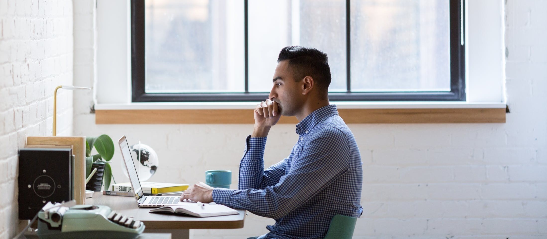 62% dos brasileiros ficaram mais estressados com o trabalho no home office, diz estudo do LinkedIn