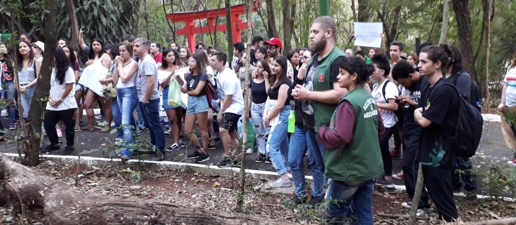 Maringá tem ato em defesa da Floresta Amazônica