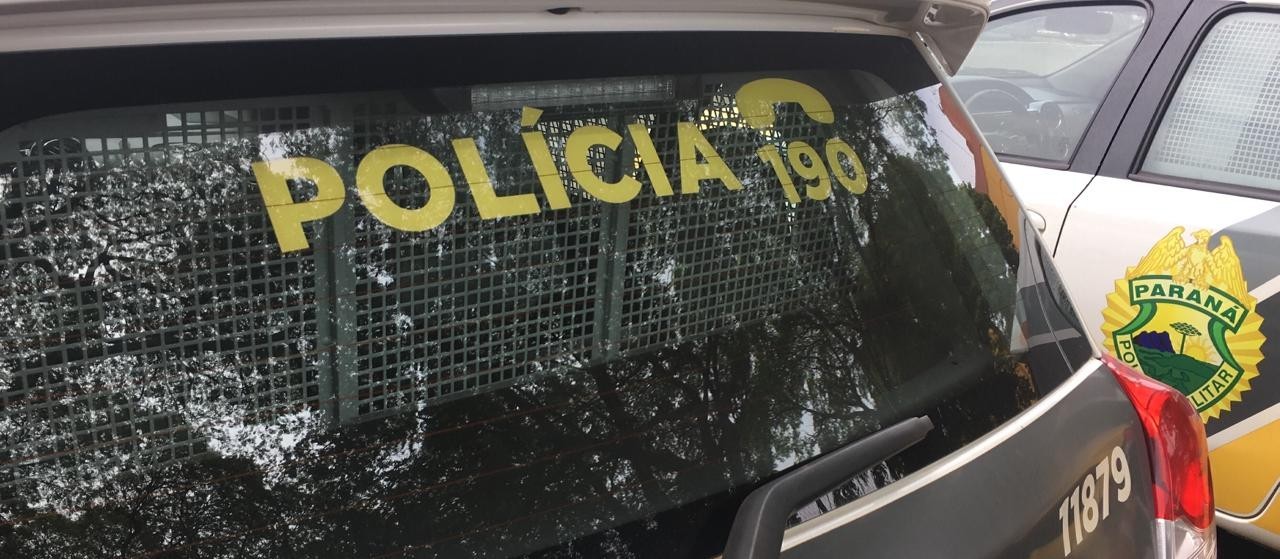 Trator de prefeitura é furtado em oficina e encontrado na cidade vizinha