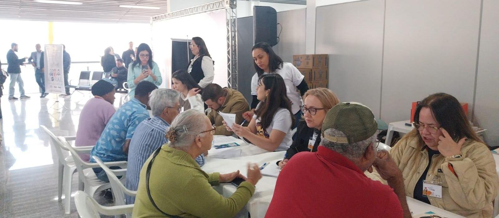 Advocacia Participativa atende população no Terminal Urbano