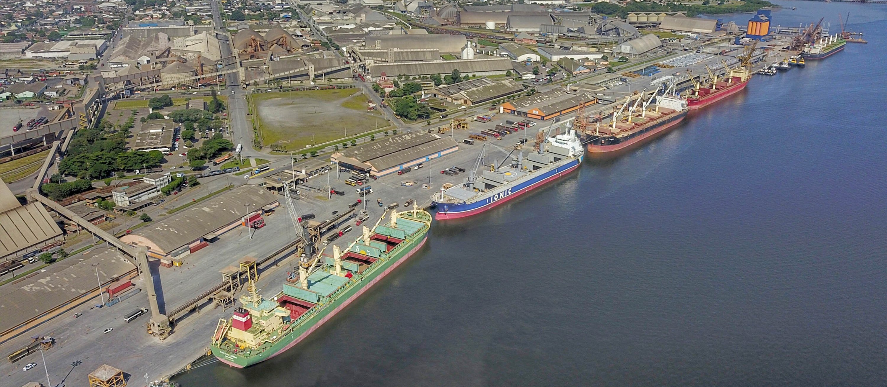 Corredor Leste de Exportação do Porto de Paranaguá registra alta de 56%