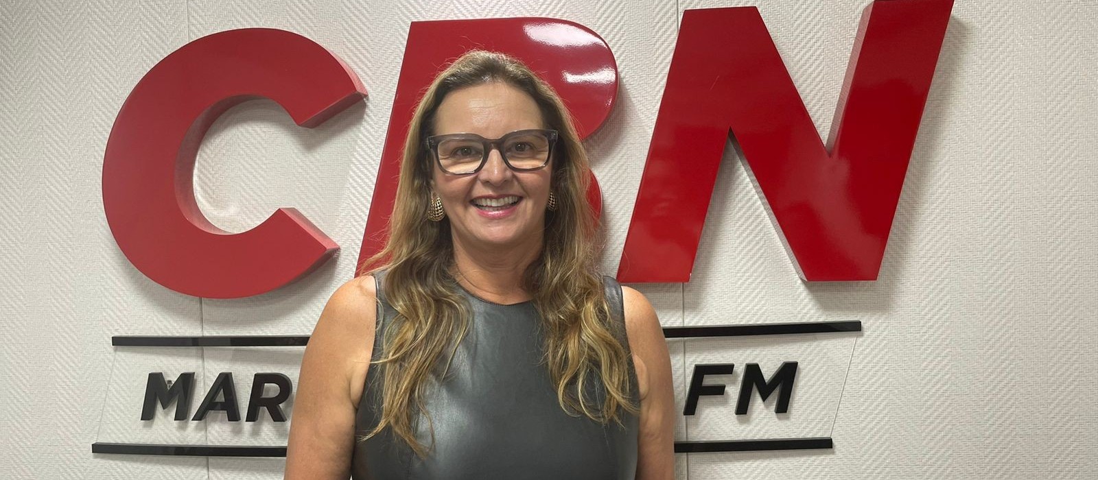Empresária Fátima Iwata recebe Prêmio Acim Mulher