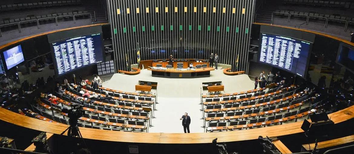 Câmara aprova projeto que amplia número de deputados federais