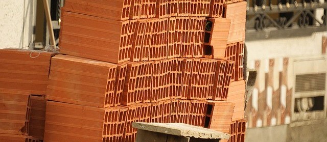 Justiça autoriza abertura de lojas de material de construção em Maringá 