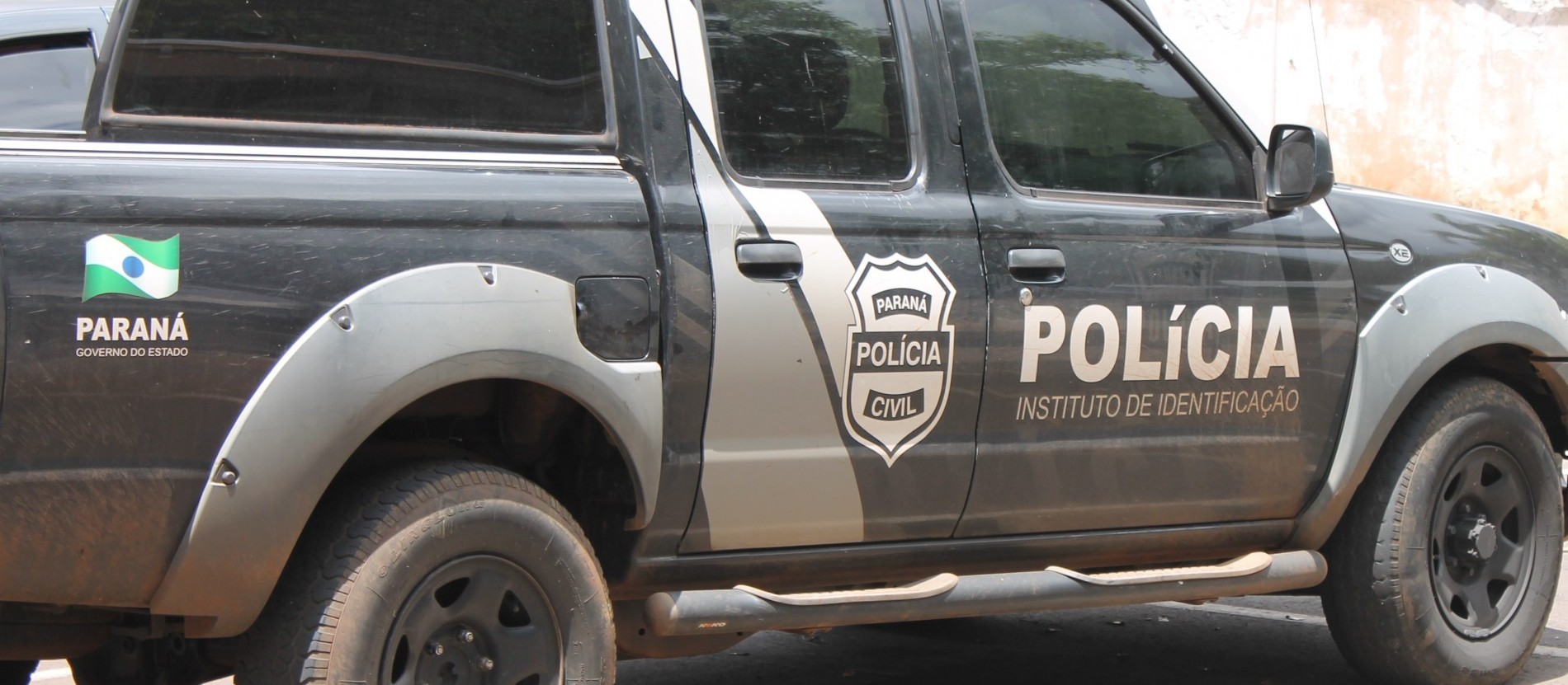 Dois trabalhadores são baleados dentro de indústria