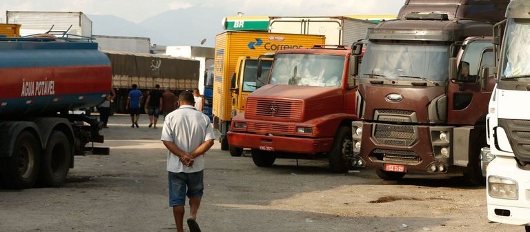 Aplicativo InfraBR traz novas funções para apoiar caminhoneiros nas rodovias