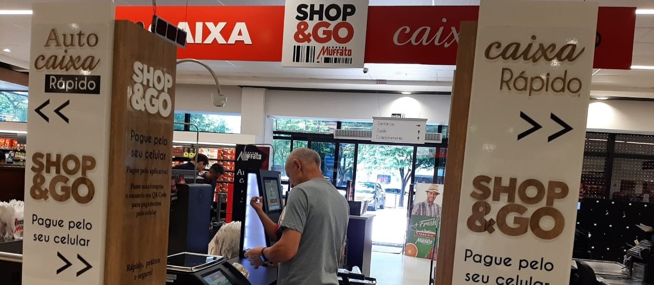 Rede de supermercados aposta em compra pelo celular