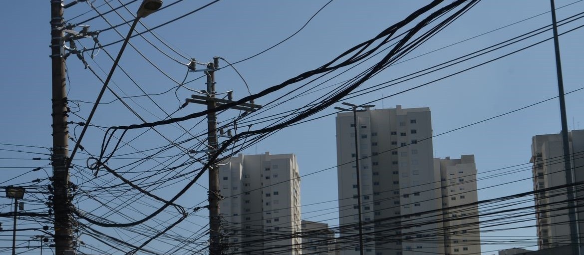 Dezenas de cidades foram afetadas por corte de carga de energia, diz Copel