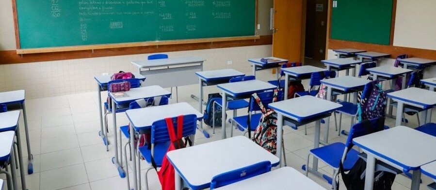Escolas particulares de Maringá retomam aulas presenciais a partir de segunda-feira (1º)