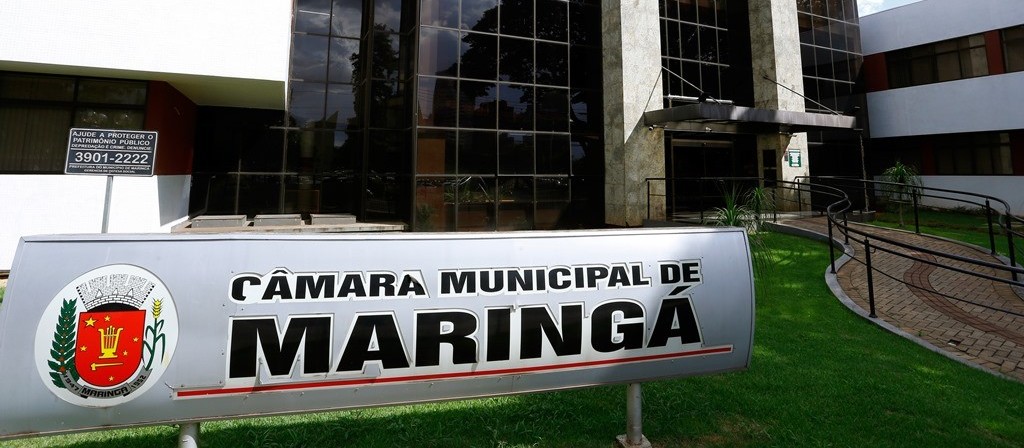 TCE dá parecer contrário a 13º e férias para vereadores de Maringá nesta legislatura