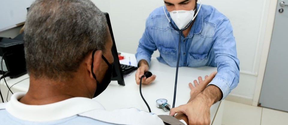 Começam ações do Novembro Azul, de prevenção ao câncer de próstata