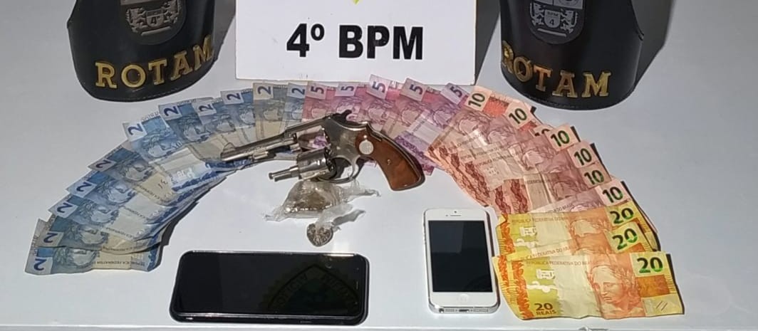 Tio e sobrinho são presos por tráfico de drogas no Conjunto Requião
