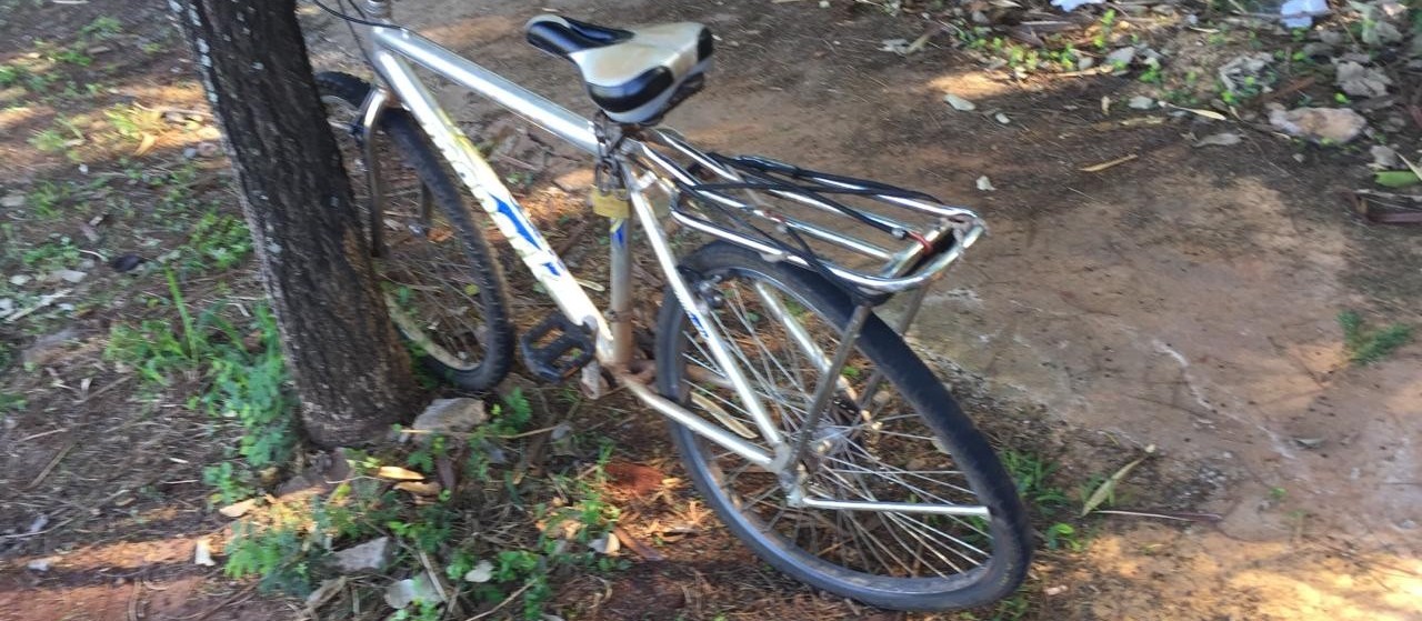 Ciclista atropelado na Av. Alexandre Rasgulaeff é socorrido em estado grave