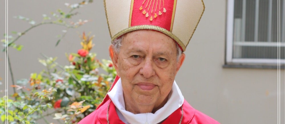 Bispo de Umuarama é internado após sofrer queda