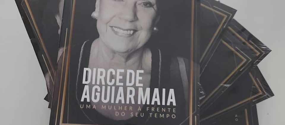 Professora Dirce Aguiar foi forte e atuou em muitas frentes, diz historiadora