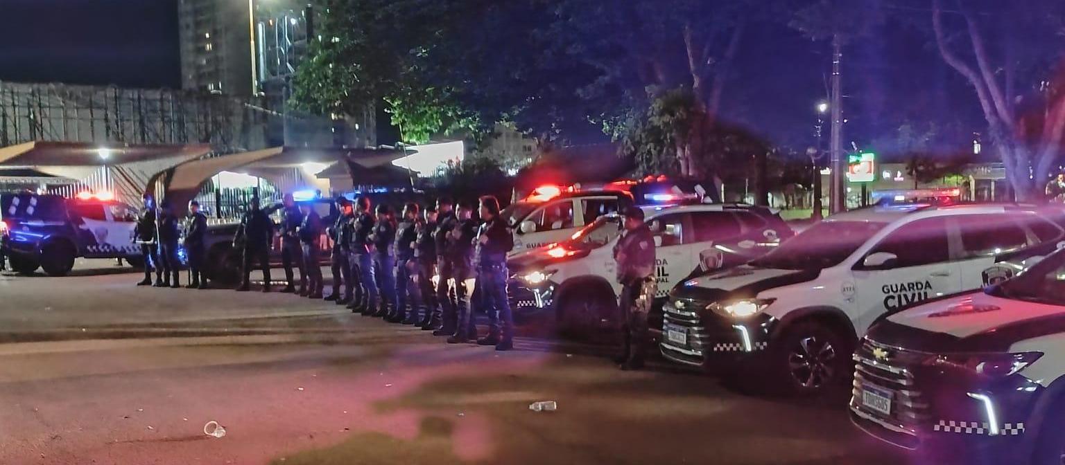 GCM usa spray de pimenta para controlar tumulto durante carnaval