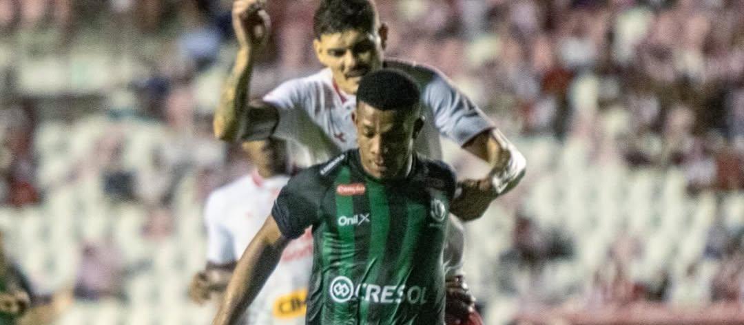 Maringá perde para o Náutico por 2 a 1