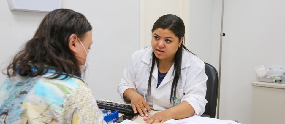 Sábado de mutirão de exames e consultas especializadas em Maringá