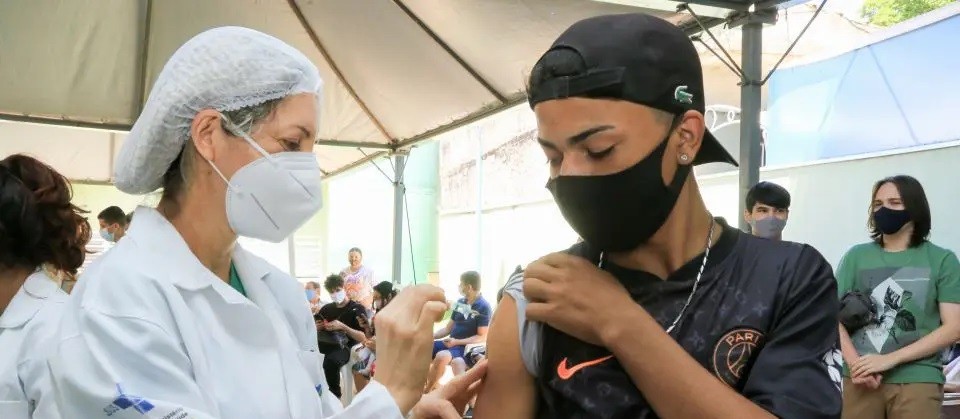 Covid-19: Veja como será a vacinação nesta segunda-feira, em Maringá