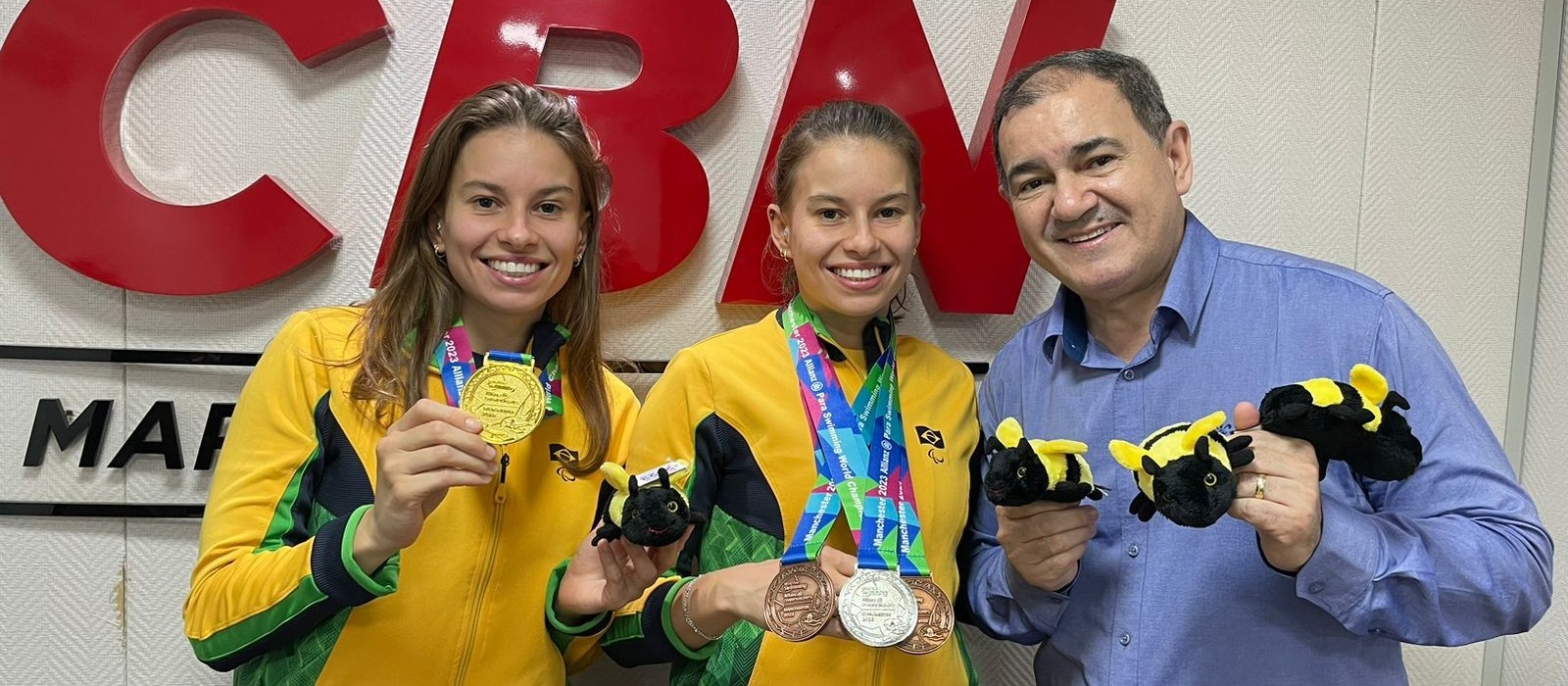 Gêmeas da natação conquistam ouro e prata em mundial paralímpico