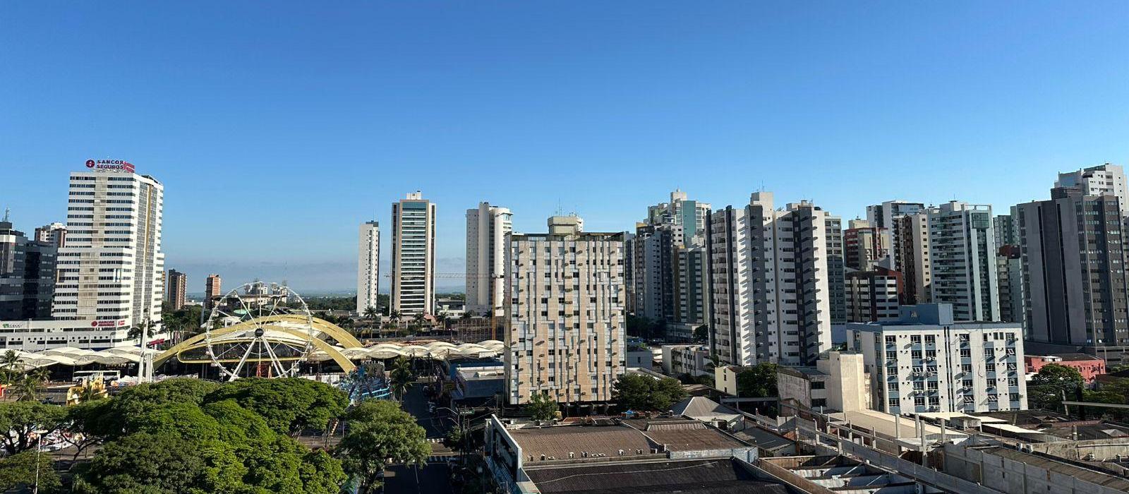 Com máxima prevista de 32º C, Maringá segue com tempo estável nesta quinta (4)