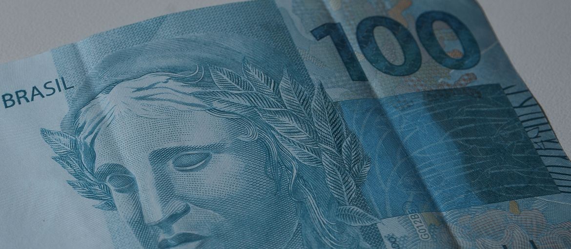 Casal cai em golpe de 308 mil reais