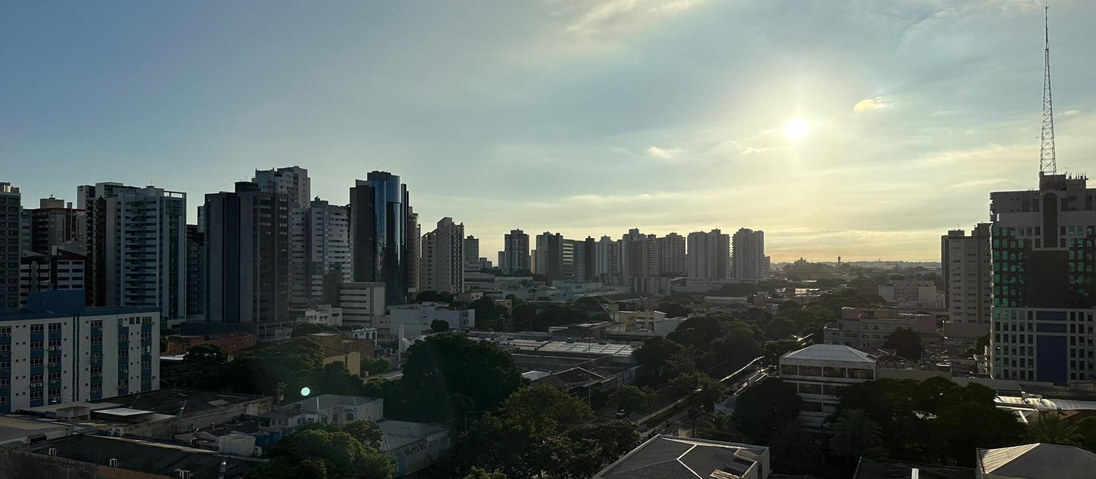 Quinta-feira (28) terá tempo estável e máxima de 29º C; veja previsão