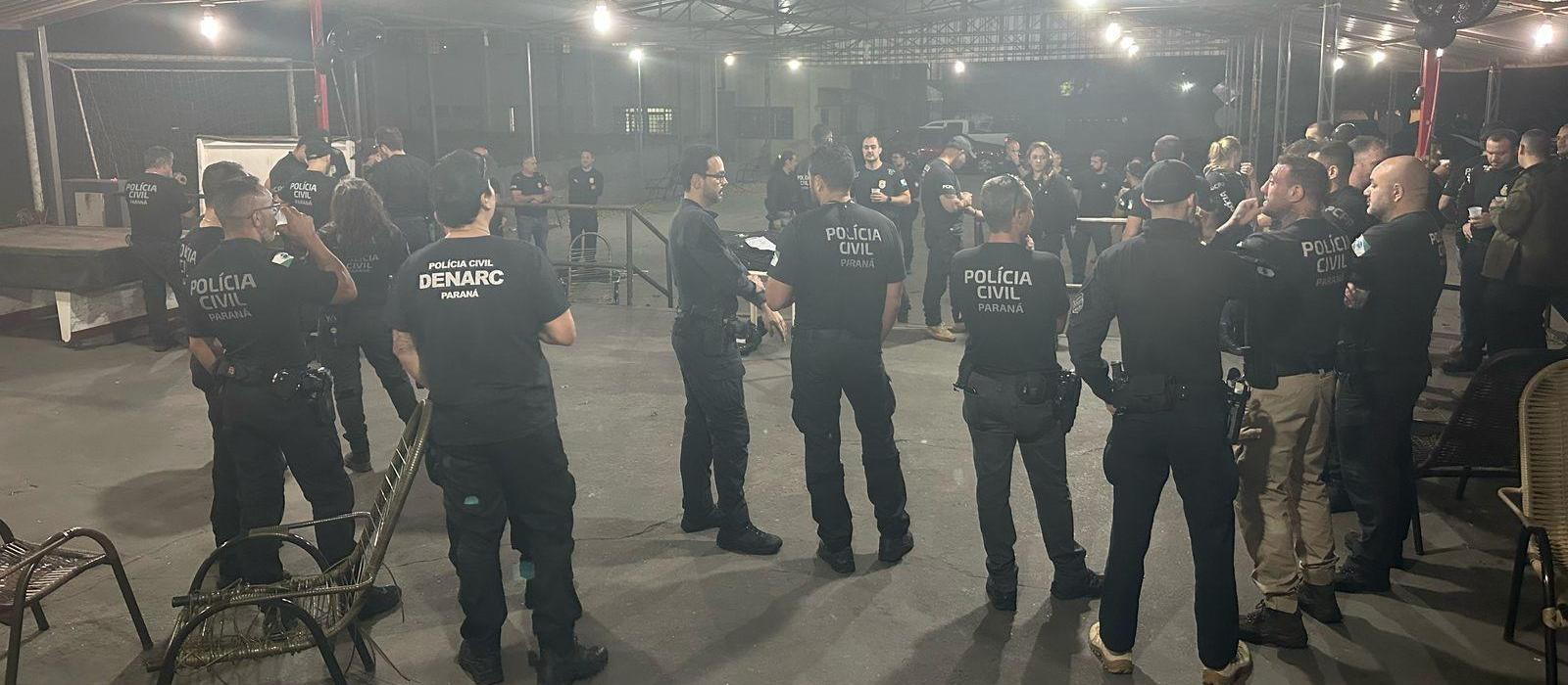 Polícia deflagra operação contra tráfico de drogas e lavagem de dinheiro