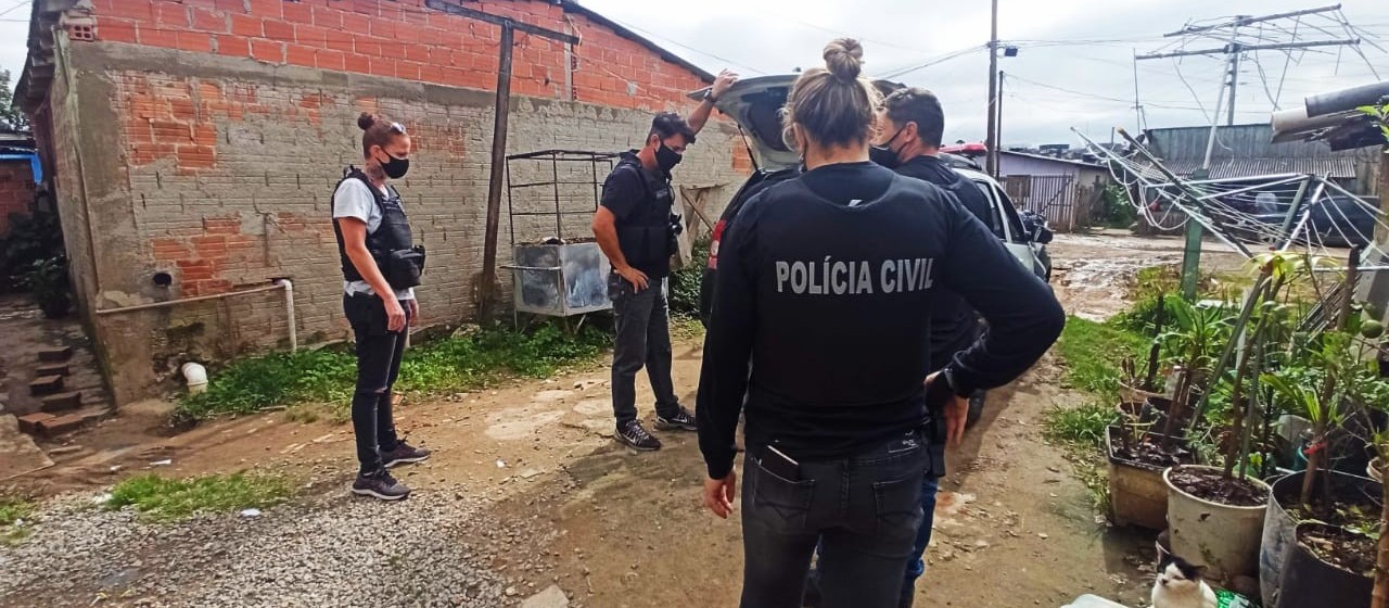 Operação Resguardo cumpre cinco mandados de prisão por feminicídio em Maringá