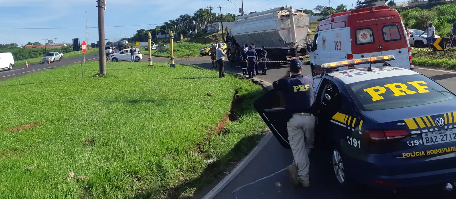 Ciclista morre após se desequilibrar, cair em rodovia e ser atropelada por caminhão, em Jandaia do Sul