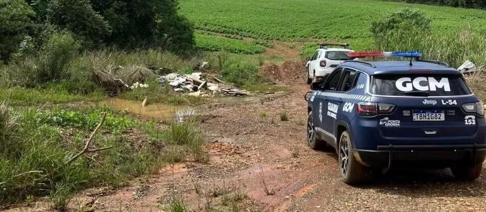 Homem foge após atirar e sequestrar ex-esposa, vítima está hospitalizada