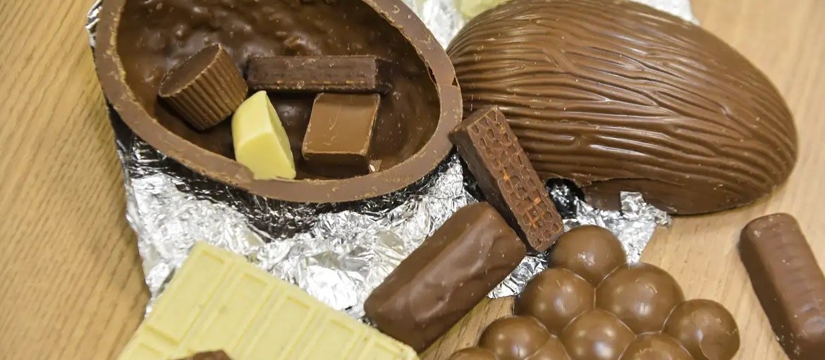 Cuidados com o consumo de chocolate por crianças