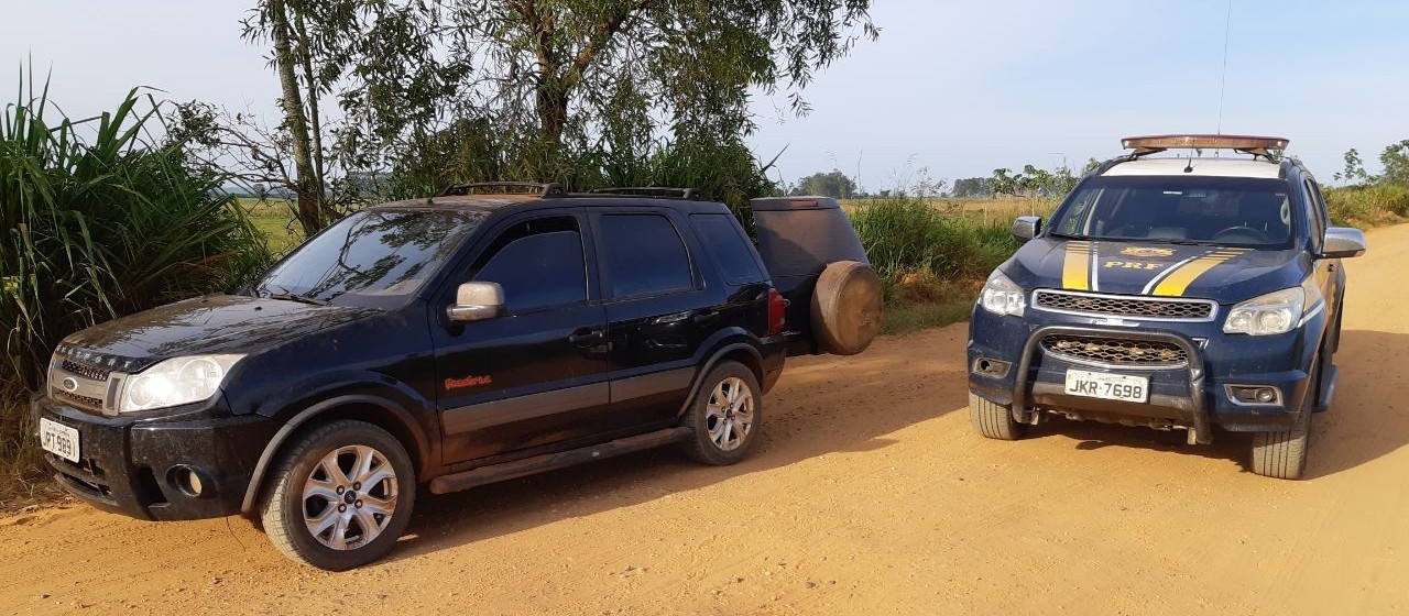 PRF apreende 145 quilos de maconha em Alto Paraíso 