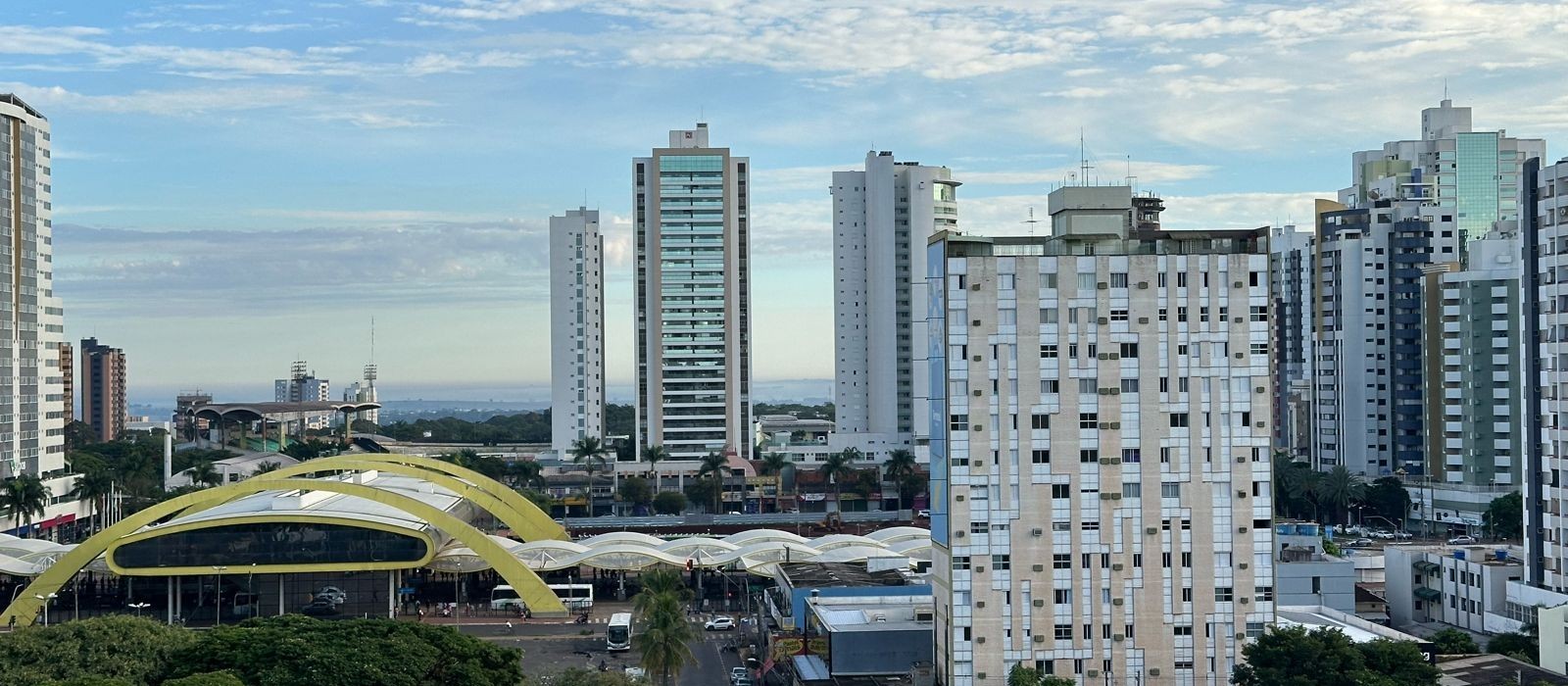 Sexta-feira (1º) segue com previsão de pancadas de chuva; fim de semana será de sol