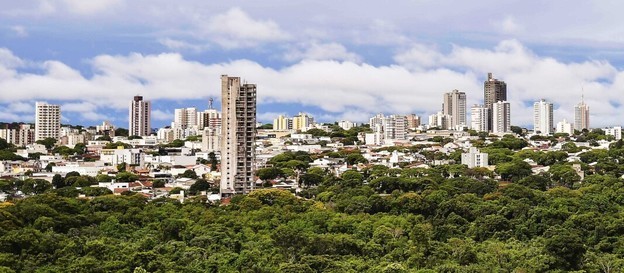 Prefeito de Umuarama autoriza que bares e restaurantes funcionem até a meia noite no Dia dos Namorados