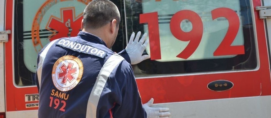 Jovem é esfaqueado em frente ao Estádio Willie Davids, em Maringá