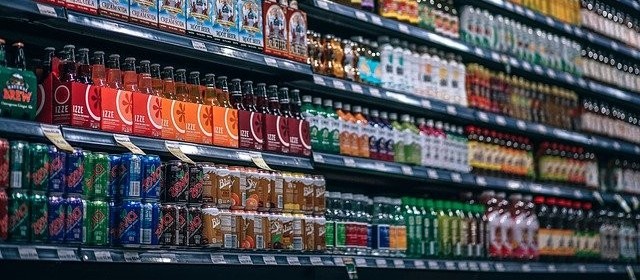 Supermercados vão 'isolar' setor de bebidas alcoólicas após 17h em Maringá