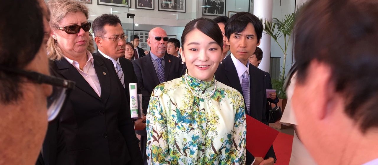 Princesa Mako participa das festividades dos 110 anos da imigração japonesa em Maringá 