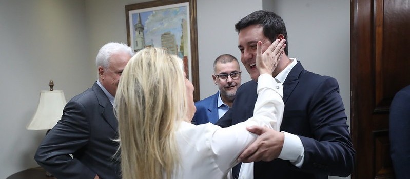 Governador prestigia homenagem à ex-governadora Cida Borghetti