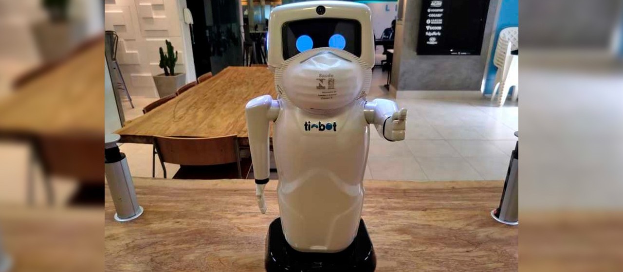 Tinbot Robótica  Conheça o robô brasileiro