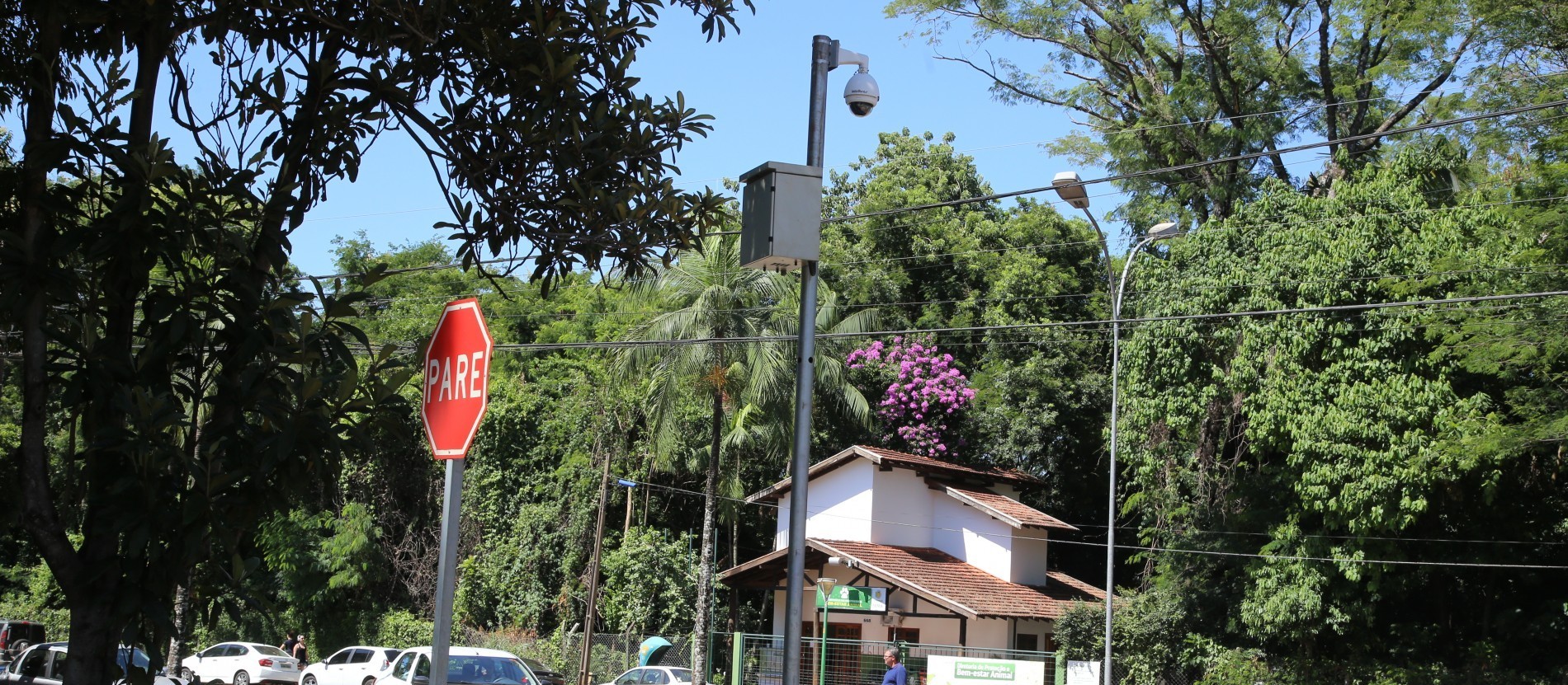 Das 70 supercâmeras, pelo menos 30 não funcionam em Maringá